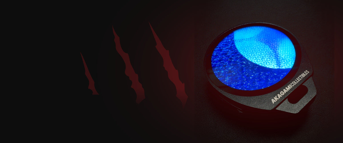 Akagami Card Scope mit rundem Display auf dunklem Hintergrund